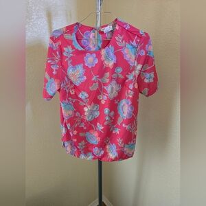 CW Classics Pullover Short Sleeve  Blouse